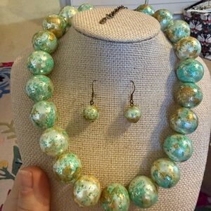 Elegant Green and Gold Beaded Necklace and Earring Set